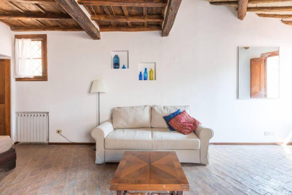 Vicolo Di San Celso By Varental