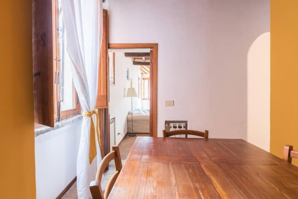 Apartment Vicolo Di San Celso By Varental Rome