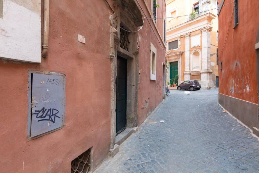 Vicolo Di San Celso By Varental * Rome